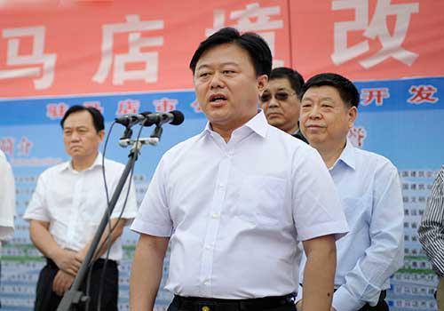 徐工壓路機助力107國道擴建，駐馬店市長陳星下開工令！