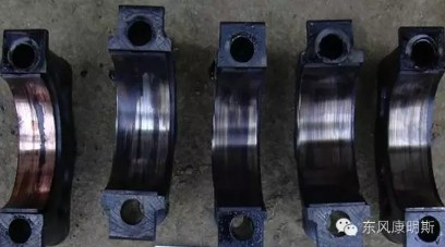 不及時(shí)更換機(jī)油或使用劣質(zhì)機(jī)油、機(jī)濾導(dǎo)致軸瓦嚴(yán)重磨損