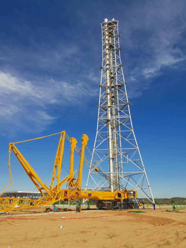 徐工QAY650A起重機(jī)適用石油、化工、基建等多個(gè)領(lǐng)域